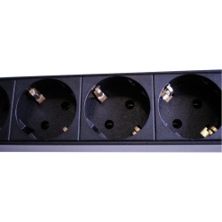 PANEL 19" 8 SCHUKOS C/INT 555-073 EXC
